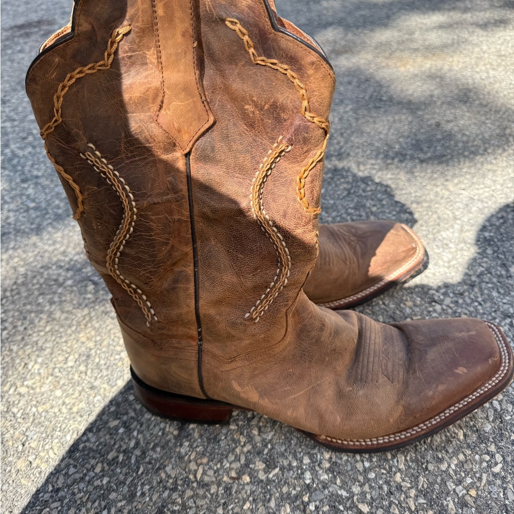 Dan Post Tan Leather Cowboy Boots